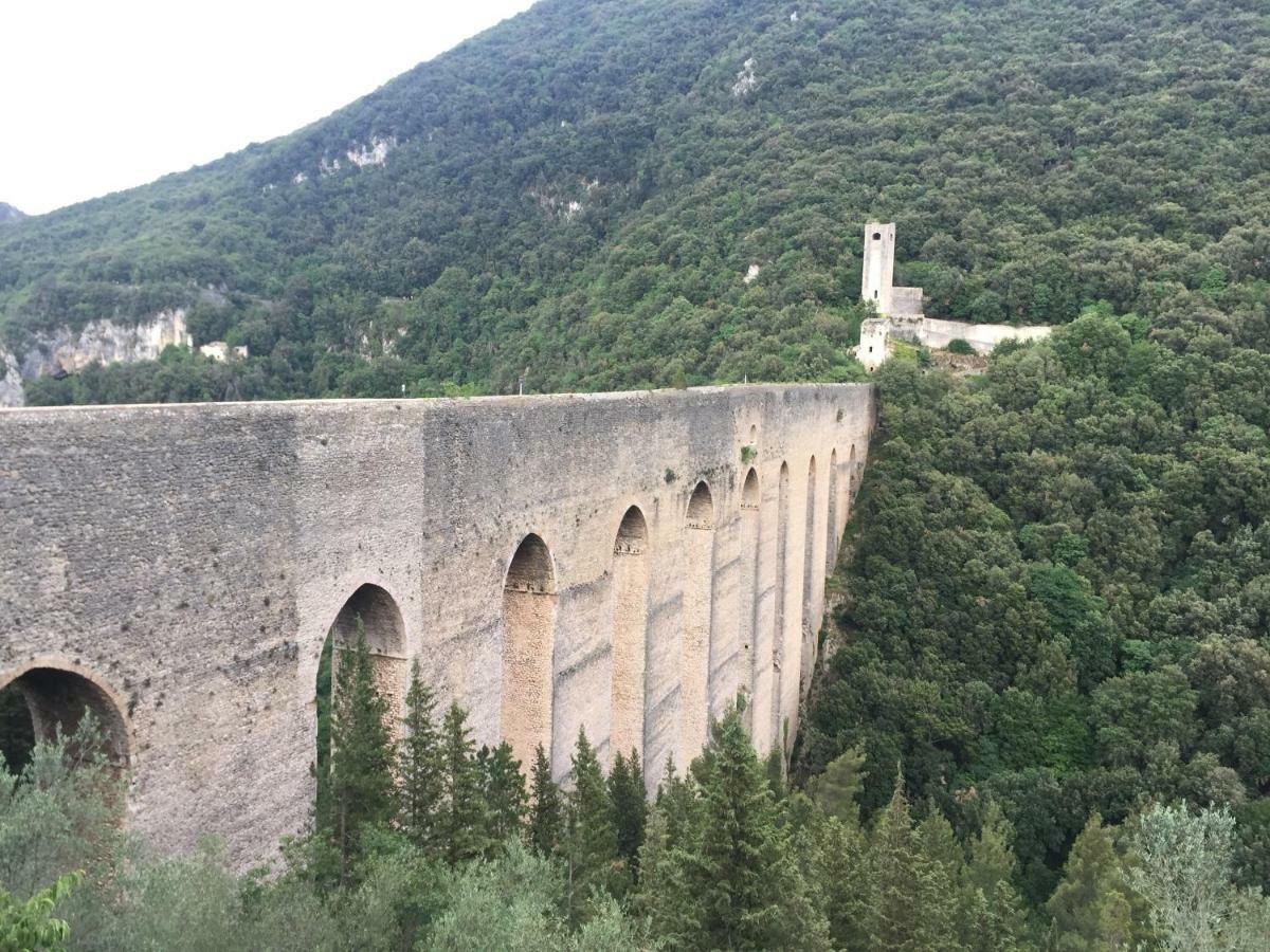 Appartamento Via G Mameli 94 Spoleto Exterior foto