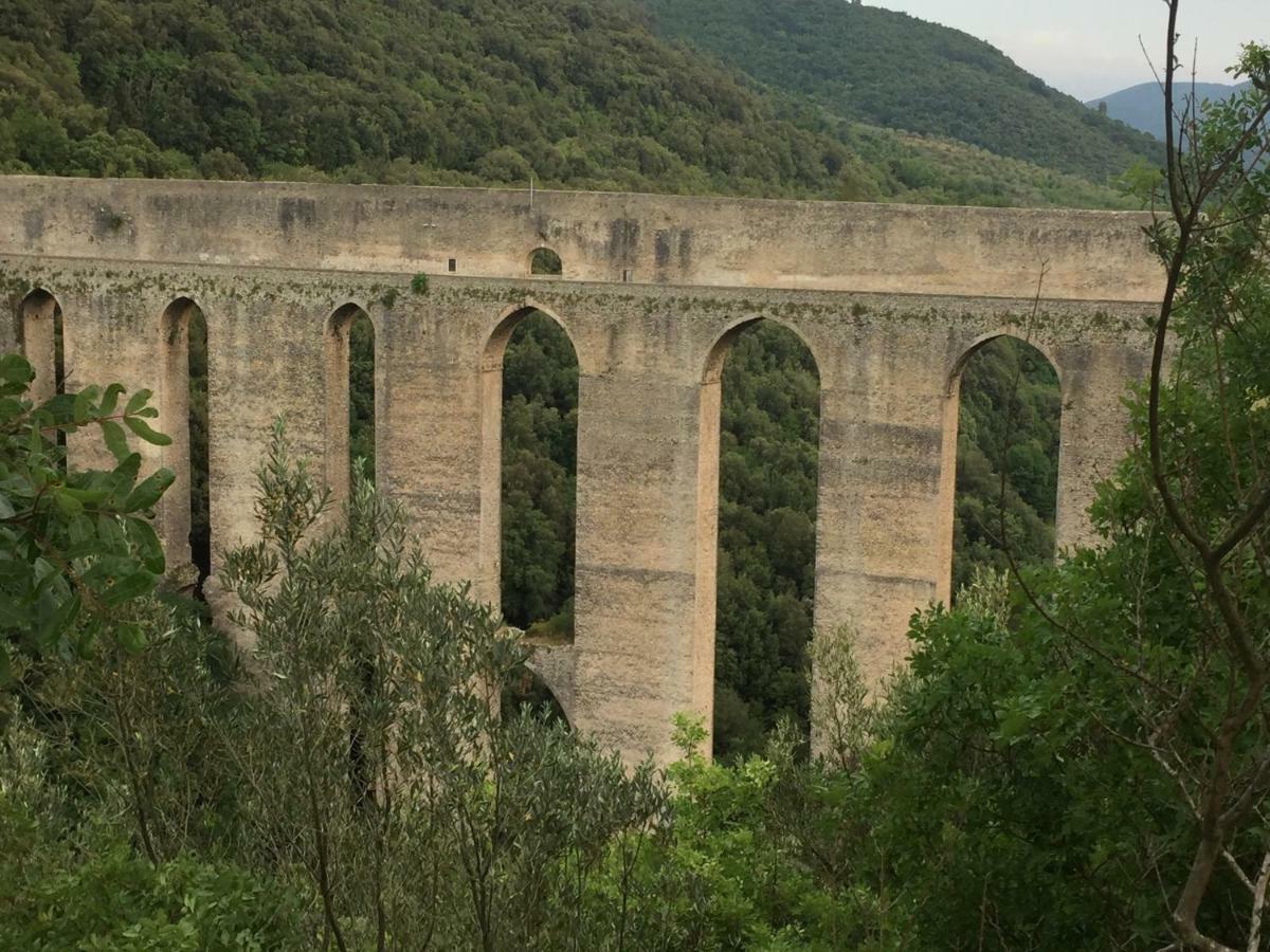 Appartamento Via G Mameli 94 Spoleto Exterior foto