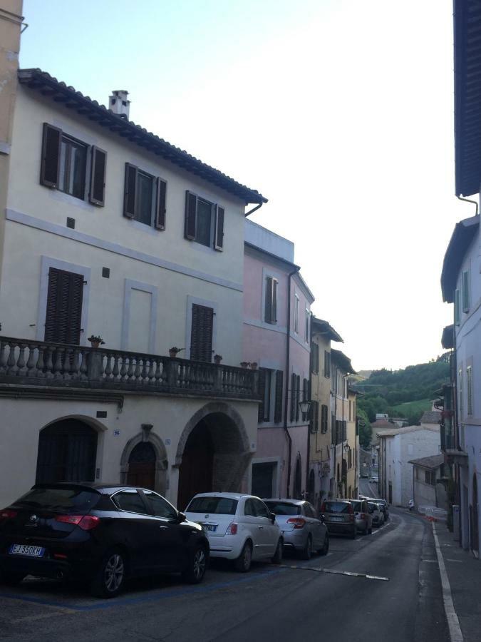 Appartamento Via G Mameli 94 Spoleto Exterior foto
