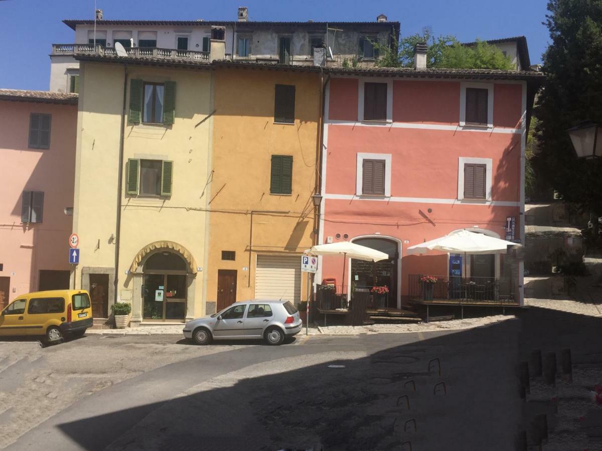 Appartamento Via G Mameli 94 Spoleto Exterior foto